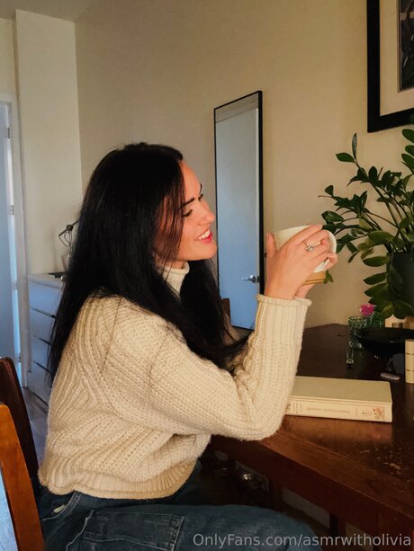 Asmrwitholivia onlyfans porn nude