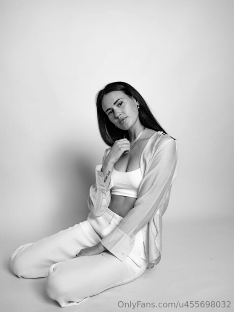 Asmrwitholivia onlyfans leaka