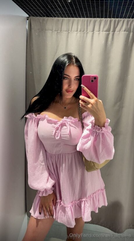 Am Amalia nude porn onlyfans