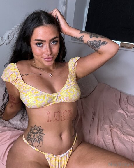 Miaxbrown topless onlyfans