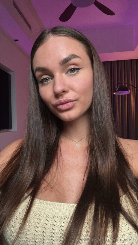 lesbian pussy onlyfans naked plate