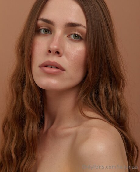 La Lunaa onlyfans gratis