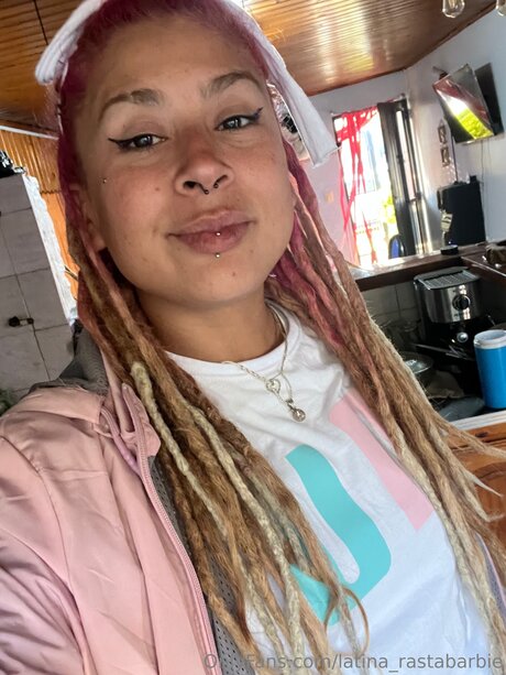 Latina Rastabarbie onlyfans striptease