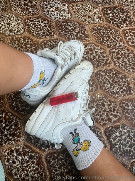 Latina Rastabarbie feet onlyfans