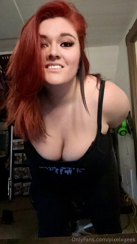 Pixelxgeek onlyfans nude photos