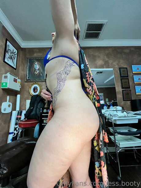 Jess Booty boobs onlyfans