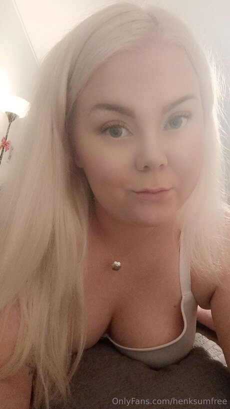 Henksumfree onlyfans post