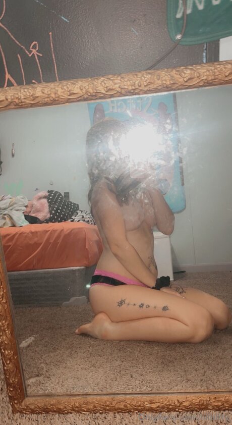 Lilbitttxoxo onlyfans explicit content