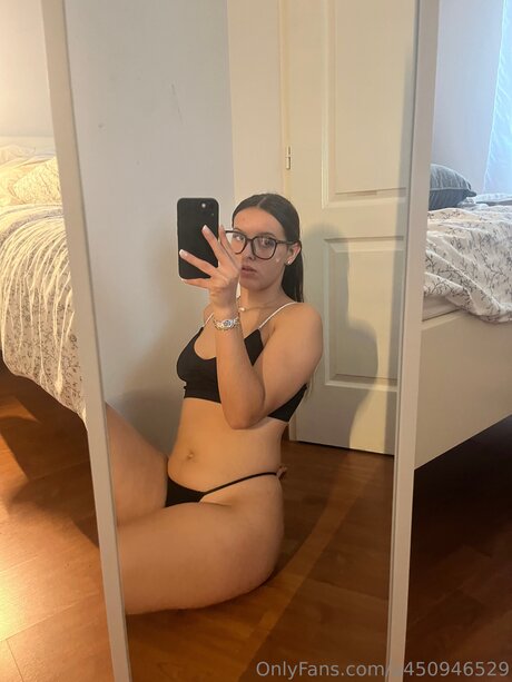 Lea Rlj onlyfans nudes