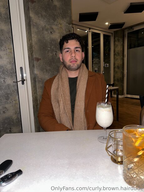 Curly Brown Hairdude free onlyfans porn