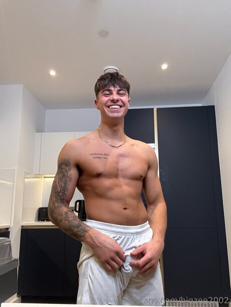 Bigzee2002 leaked onlyfans sex