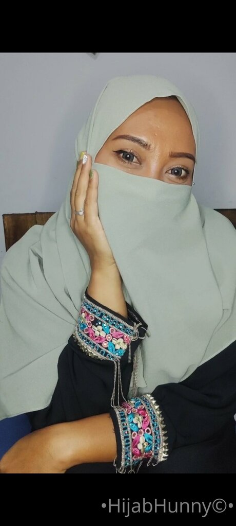 Hijabhunny Srs Profile image