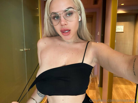 Annazanna free only fans