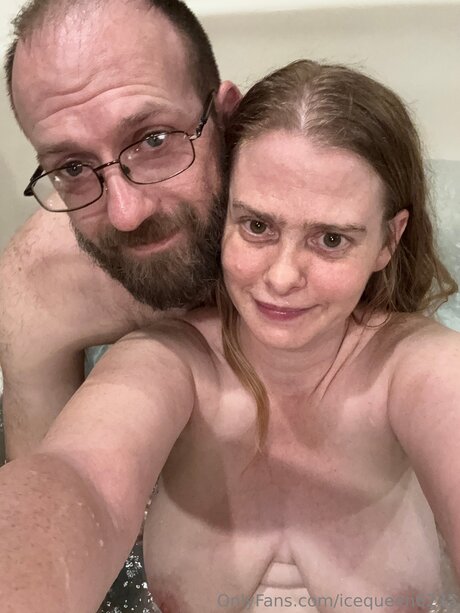 Icequeen6235 onlyfans mega