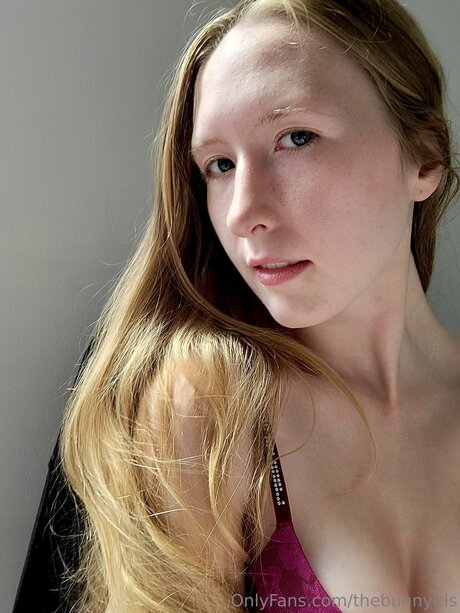 Thebunnyiris free onlyfans porn