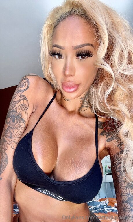 Desiwiththetatts onlyfans leak