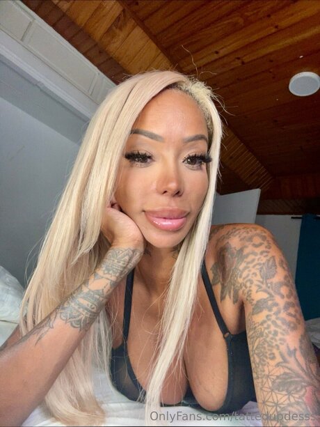 Desiwiththetatts nudes onlyfans leaked