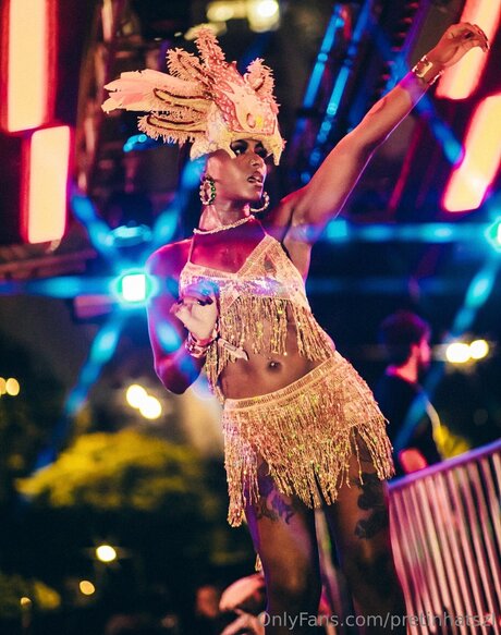 Pretinhatszl only fans porn