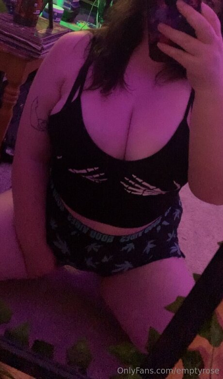 Emptyrose xxx onlyfans