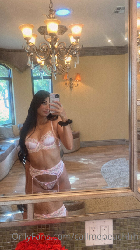 Callmepeachhh onlyfans sex