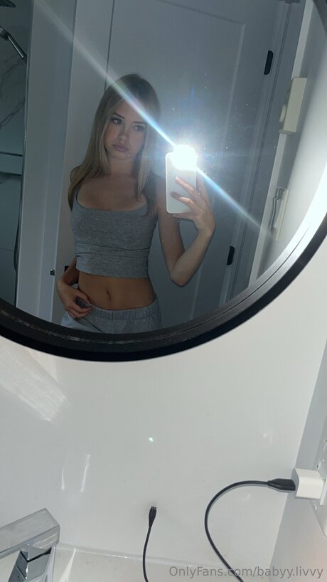 Babyy Livvy porn onlyfans