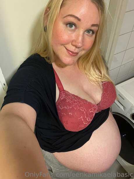 Eerikamikaelabasic onlyfans