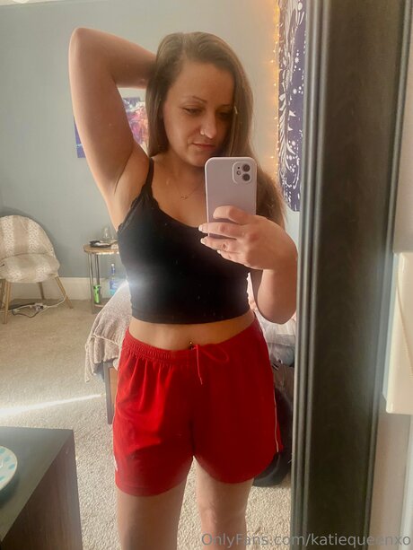 Katiequeenxo onlyfans free content