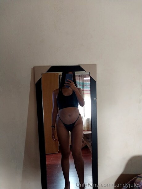 Candyjules onlyfans nude leaks