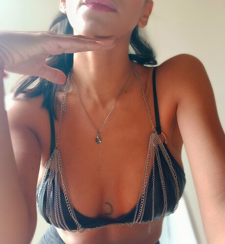 Simone 00 onlyfans leak naked