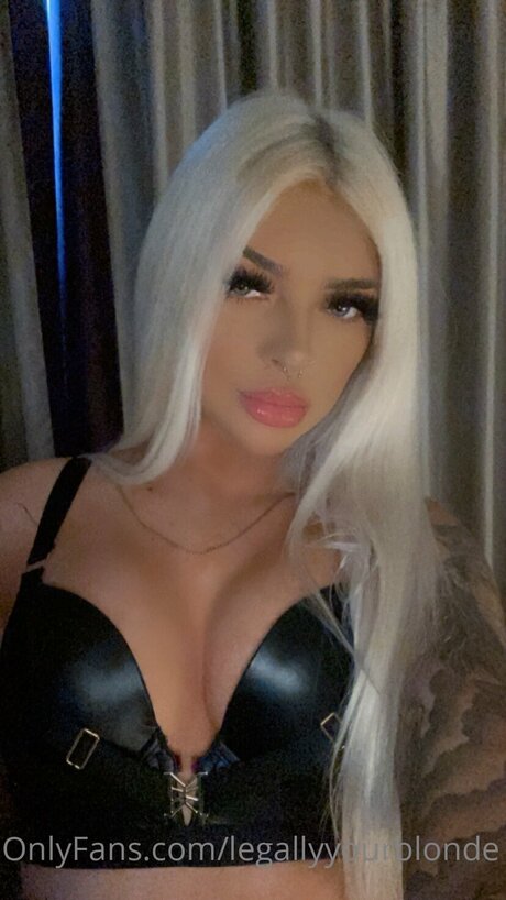 Legallyyourblonde onlyfans free