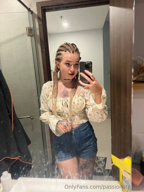 Passionatefoxy fans only