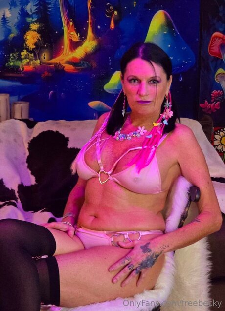 Freebecky onlyfans star