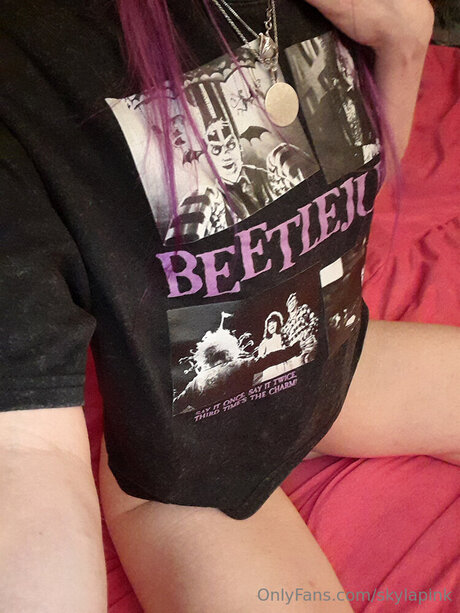 Skylapink sexy onlyfans