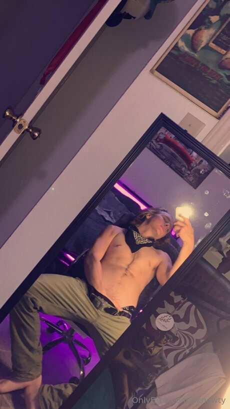 Uknowty nude onlyfans porn