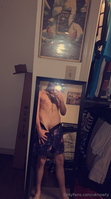 Uknowty onlyfans archive