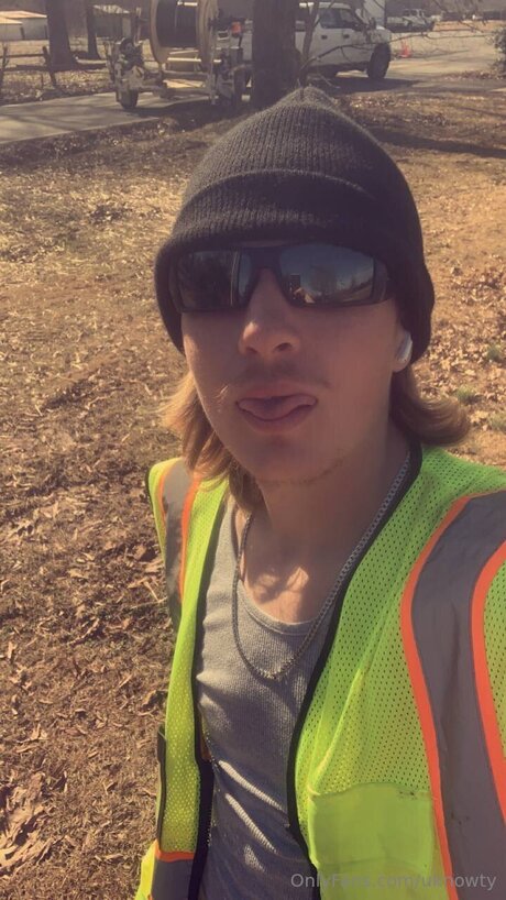 Uknowty leaked onlyfans porn