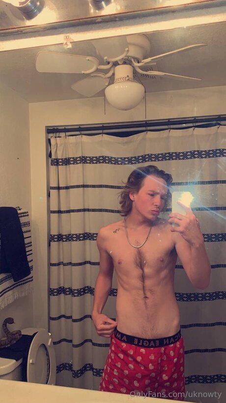 Uknowty onlyfans leaks nude