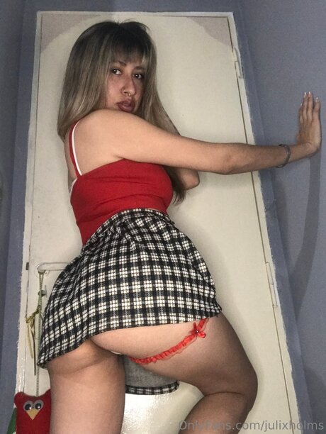 Julixholms onlyfans images