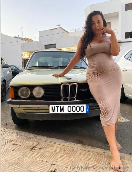 Yareliroses only fans xxx