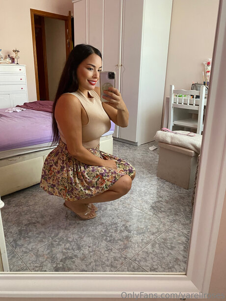 skin onlyfans art nude selfie