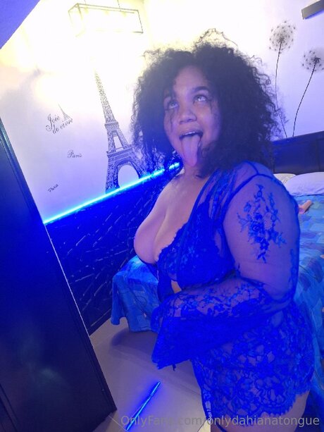 Onlydahianatongue nude onlyfans