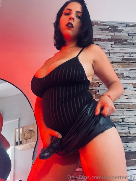 Brunettemily sex tape onlyfans