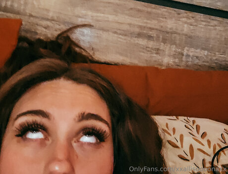 Xxallisoooonaxx porn only fans