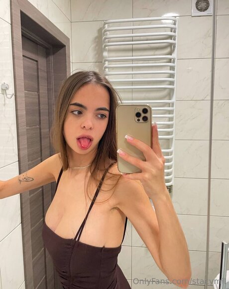 Stacymil free onlyfans