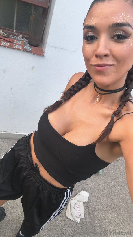 Rebecalou onlyfans pic