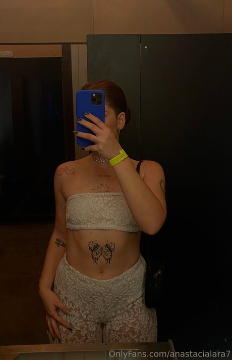 Anasgreenxxx onlyfans pic