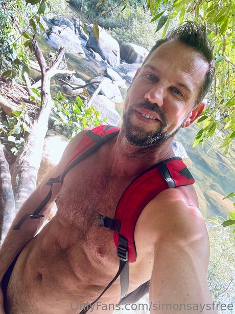 Simonsaysfree only fans photos