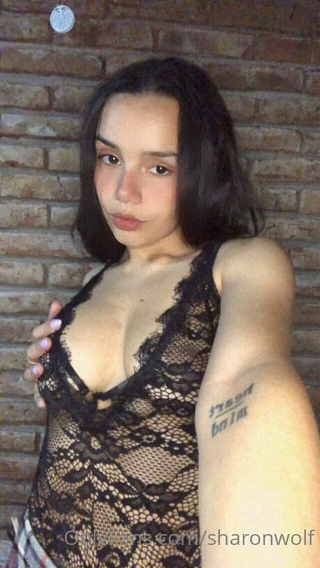 Sharonwolf onlyfans strip