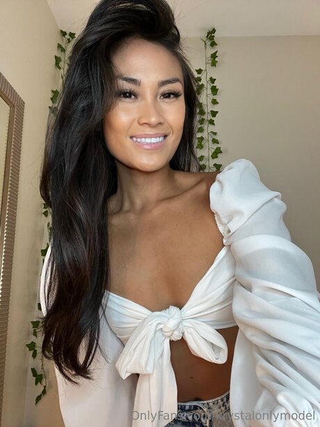 Krystalonlymodel onlyfans ass