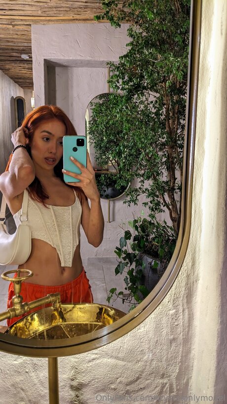 babysitter onlyfans naked pictures